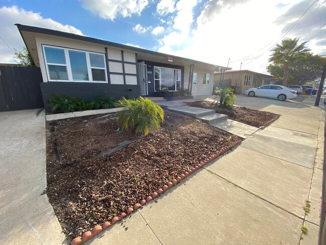 6459-6457 Richard St in San Diego, CA - Building Photo - Building Photo