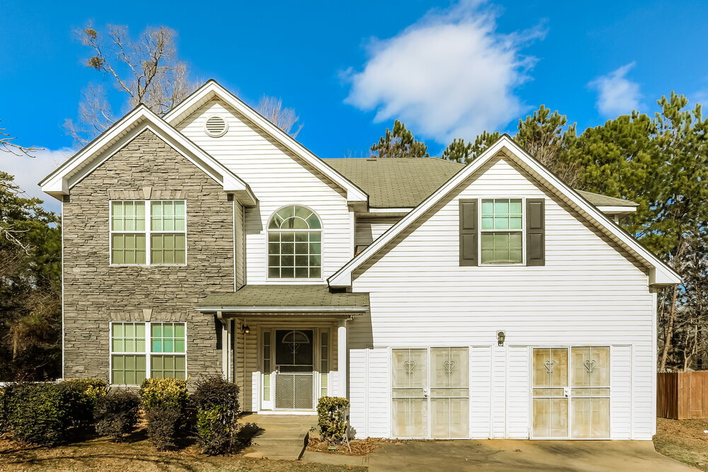 4253 Kensington Cove in College Park, GA - Building Photo