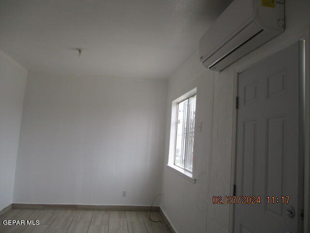 120 S Carolina Dr in El Paso, TX - Building Photo - Building Photo