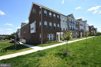 41 Green Dome Pl in Gaithersburg, MD - Building Photo - Building Photo