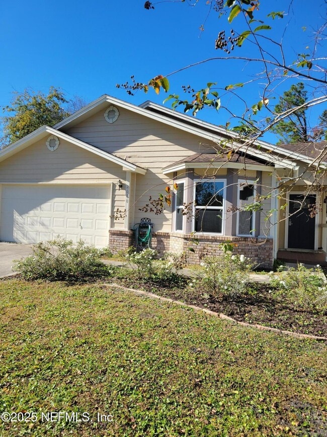 property at 2080 Tanager Dr