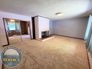 188 Longvue Dr in Boone, NC - Building Photo - Building Photo