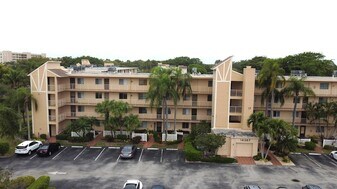 14307 Bedford Dr, Unit 3020 in Delray Beach, FL - Building Photo
