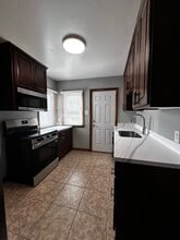 3858 Wooddale Ave S in St. Louis Park, MN - Building Photo - Building Photo