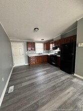 126 Oak St in Fayetteville, NC - Building Photo - Building Photo