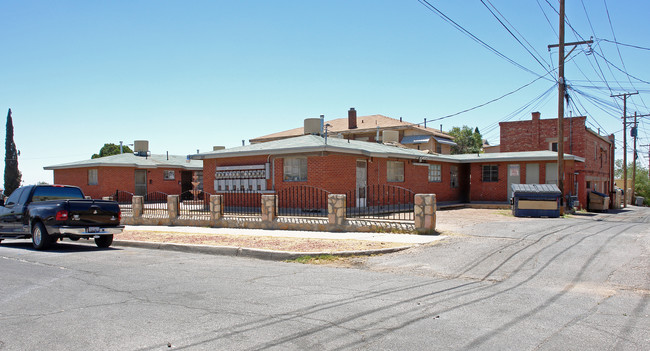 300 Nevada Ave in El Paso, TX - Building Photo - Building Photo