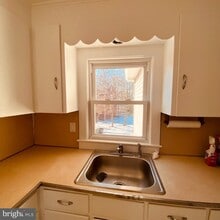 328 S Broadway in Pitman, NJ - Building Photo - Building Photo