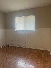 851-853-853 Byron Ave in Columbus, OH - Building Photo - Building Photo
