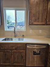 6094 Maxwood Dr in Paradise, CA - Building Photo - Building Photo
