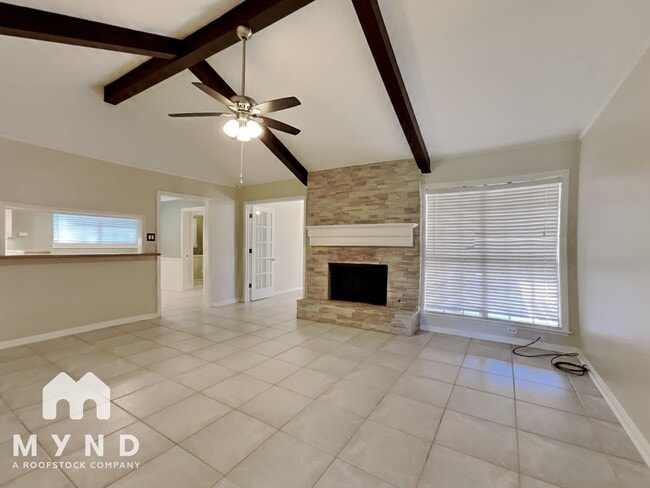 4003 Highknoll Ln in Seabrook, TX - Foto de edificio - Building Photo