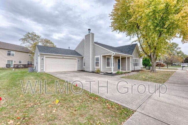 8520 Lincoln Ct in Fishers, IN - Building Photo - Building Photo