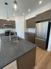 1502 SE Landen Dr in College Place, WA - Building Photo - Building Photo