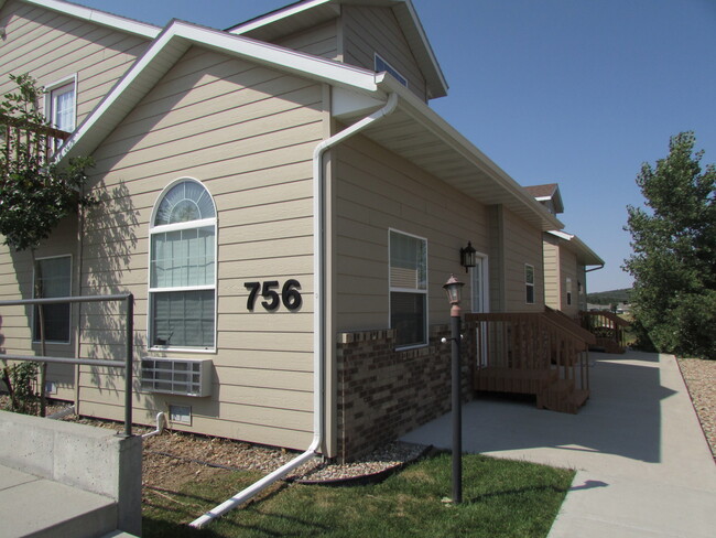 property at 756 Earleen St