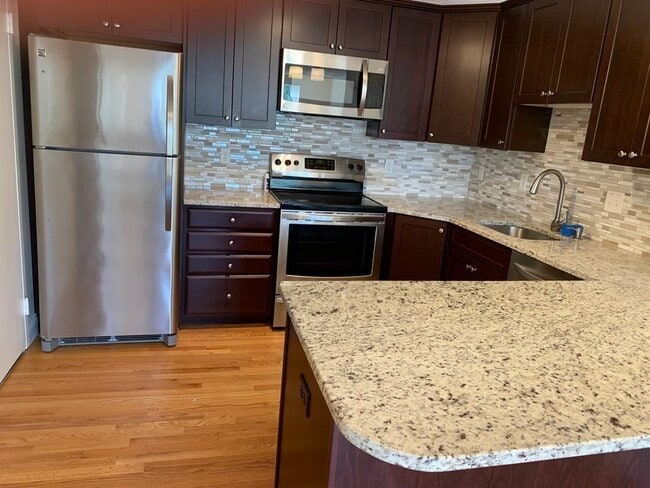 property at 1105 Lexington St