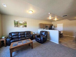7632 Spruce Pne Grv in Colorado Springs, CO - Building Photo - Building Photo