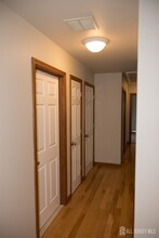494 Harris Ave-Unit -B in Middlesex, NJ - Foto de edificio - Building Photo