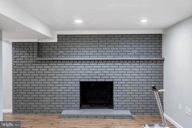 property at 4108 Kenny St