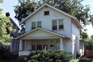 48 N Roys Ave in Columbus, OH - Building Photo