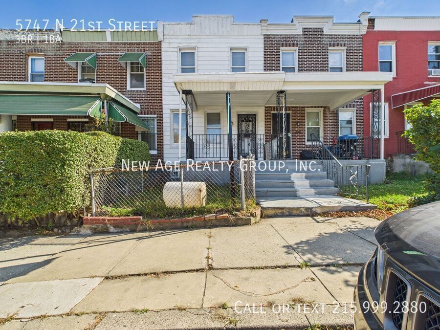 5747 N 21st St in Philadelphia, PA - Building Photo