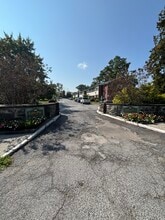 Eden Roc Apartments in Poughkeepsie, NY - Building Photo - Building Photo
