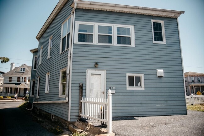 property at 143 S Union St