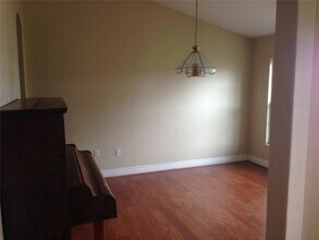 1680 Evergreen Ct in Kissimmee, FL - Building Photo - Building Photo