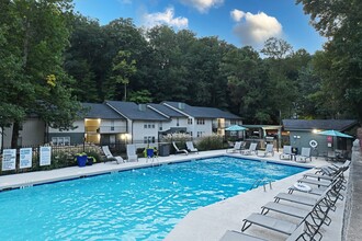 Arcadia Creekside in Chattanooga, TN - Foto de edificio - Building Photo