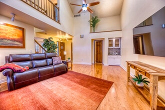 1518 E Nichols Cir in Centennial, CO - Building Photo - Building Photo