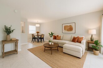 725 Lori Dr in Palm Springs, FL - Building Photo - Building Photo