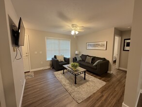 601 Fairview Ave in Urbana, IL - Building Photo - Building Photo