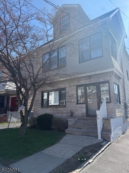 26 Union Pl in Irvington, NJ - Building Photo - Building Photo