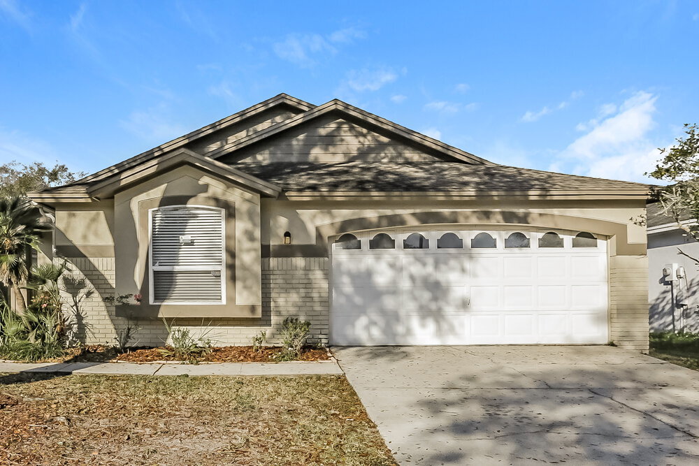 1411 Wickford Pl in Brandon, FL - Building Photo