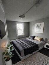 58 Main Ave in Wynantskill, NY - Building Photo - Building Photo