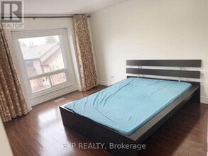 24 Fundy Bay Blvd in Toronto, ON - Building Photo - Building Photo