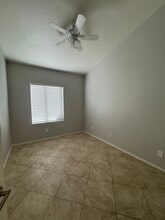 2523 E Parkside LN in Phoenix, AZ - Building Photo - Building Photo