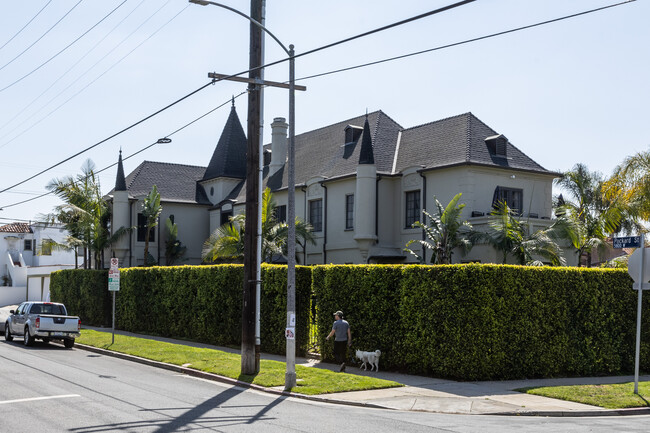 Orange Grove in Los Angeles, CA - Building Photo - Building Photo