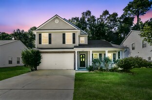 5204 Carlisle Ct in Summerville, SC - Building Photo