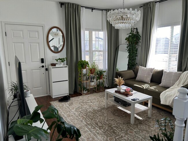 411 Alyssa St in Plano, IL - Building Photo - Building Photo