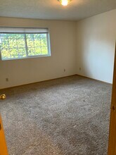 775 Hemlock St in Longview, WA - Building Photo - Building Photo
