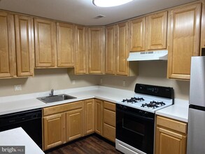 2507 Saxony Dr in Mount Laurel, NJ - Building Photo - Building Photo
