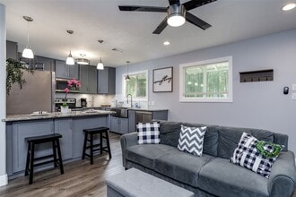 1441 Chapparal Rd in Montgomery, TX - Building Photo - Building Photo