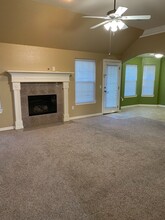221 Milas St in Springdale, AR - Building Photo - Building Photo