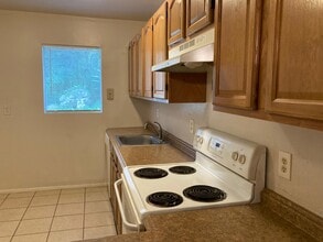 609 SW 75th St, Unit 102 in Gainesville, FL - Building Photo - Building Photo