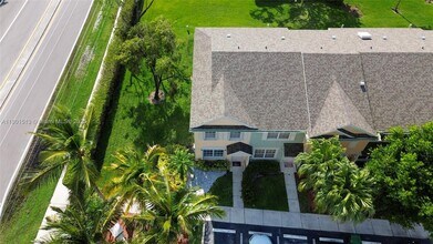 55 Truman Dr in Weston, FL - Building Photo - Building Photo