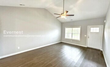 1000 Echo Rdg Rd in Columbia, TN - Building Photo - Building Photo