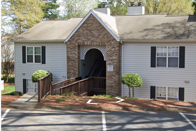 4021 Whirlaway Ct
