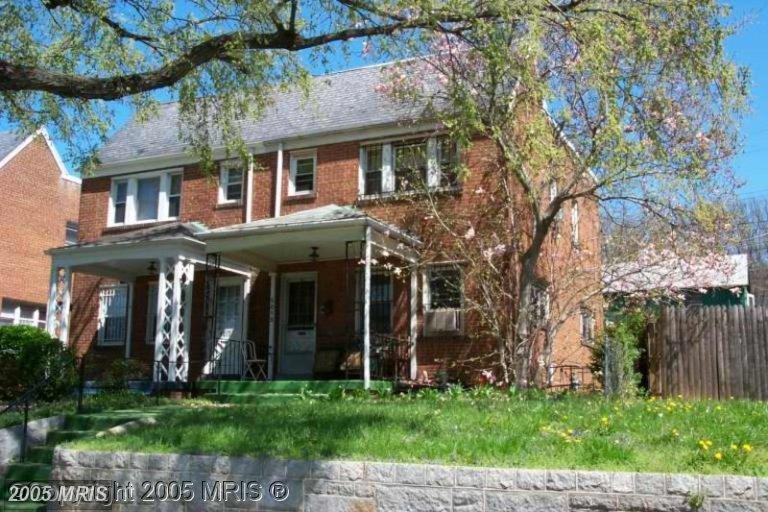 5015 N Capitol St NE, Unit A in Washington, DC - Building Photo