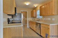 273 Oakpointe Dr photo'