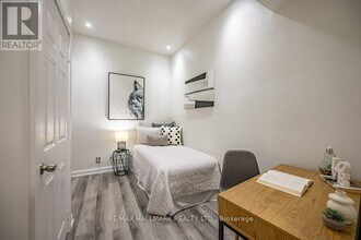 700 King St W in Toronto, ON - Building Photo - Building Photo