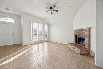 1602 Develon Dr in Mesquite, TX - Foto de edificio - Building Photo